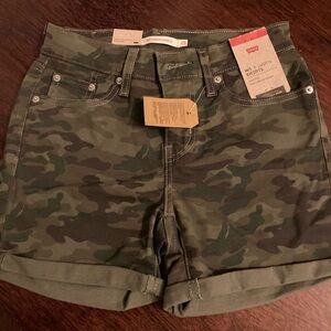 Regular Size Mid Rise Women's 25 in Waist shorts